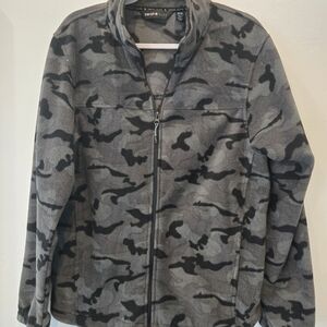 Women's Gray Camo Lightweight Fleece Jacket